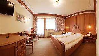 Sieghard - Kleine Mit Der Grossen Küche Hotel 4*