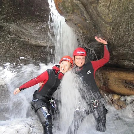 Sieghard Zillertal היפאך