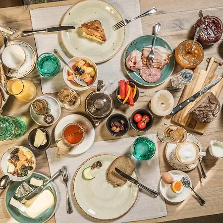 Sieghard Zillertal מלון